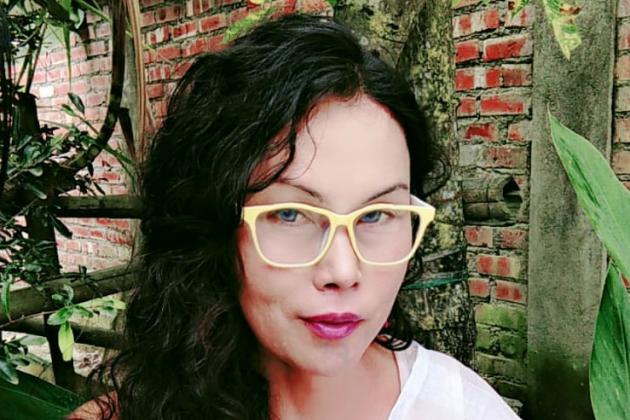 A Meitei indigenous Nupi Maanbi from Manipur exposed her hair after washing the hair with Chenghi (Rice water boiled with local herbs). Photo by Mitkhubi Haobijam (Nupi Maanbi) A Meitei indigenous Nupi Maanbi from Manipur exposed her hair after washing the hair with Chenghi (Rice water boiled with local herbs). Photo by Mitkhubi Haobijam (Nupi Maanbi)